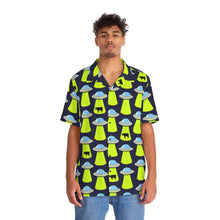 Load image into Gallery viewer, UFO Short Sleeve Button Up Shirt

