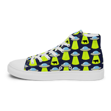 Load image into Gallery viewer, UFO high top canvas shoes (masc Sizes)
